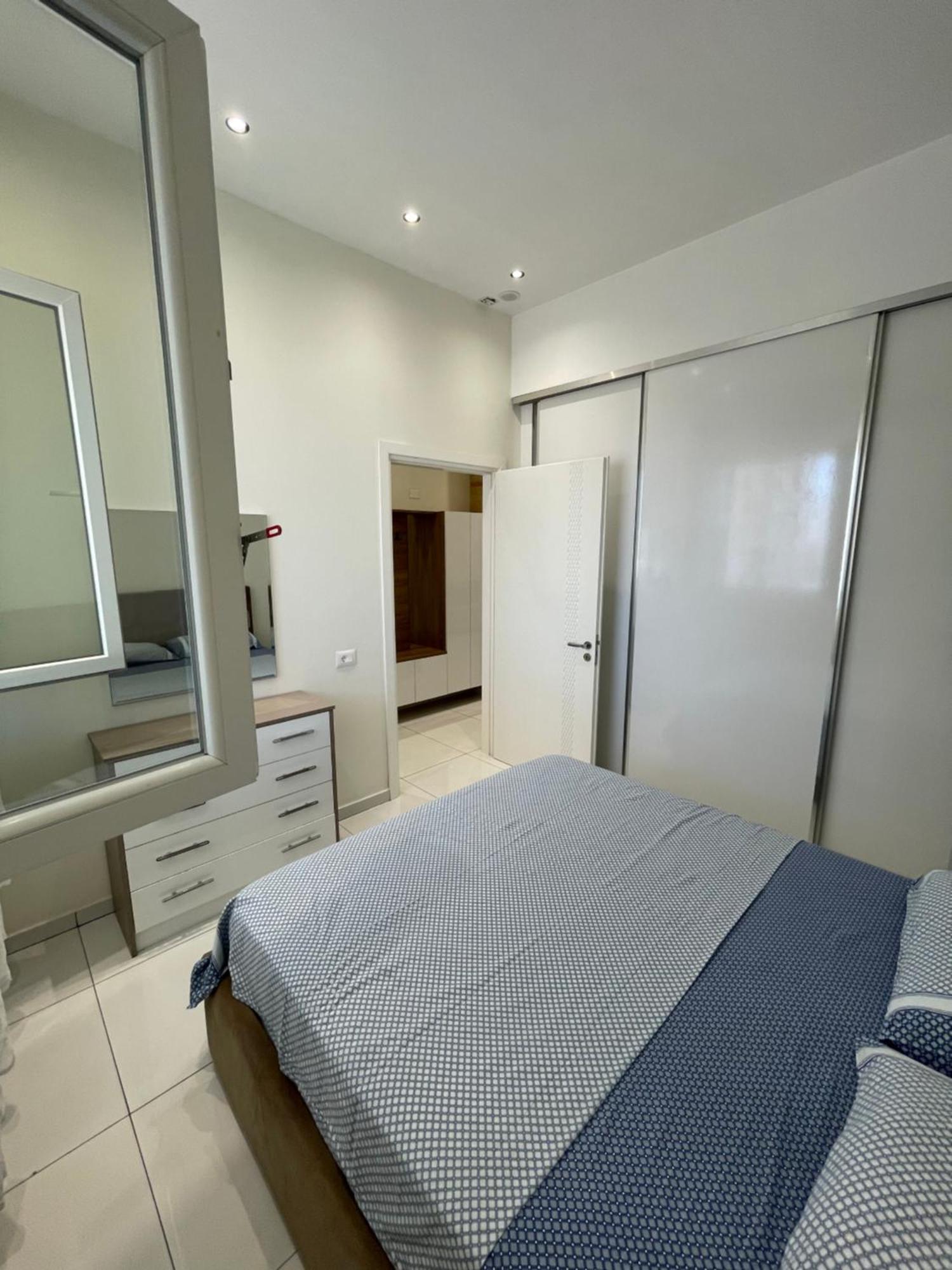Franco Apartments Tirana Bagian luar foto